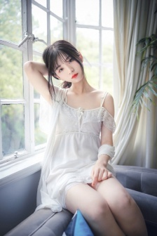 《乳色吐息》未删减