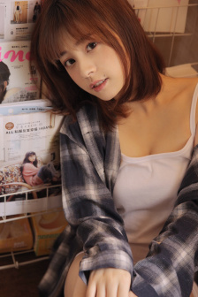 女ハ兽ヲ目デ犯ス